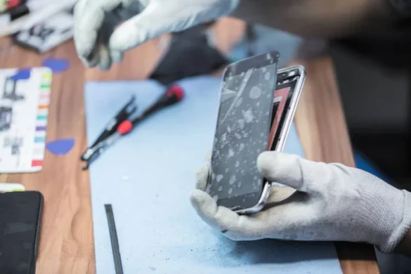 En Yakın Telefon Tamircisi